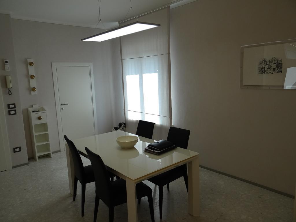 Theater Verona Luxury Apartment Pokoj fotografie
